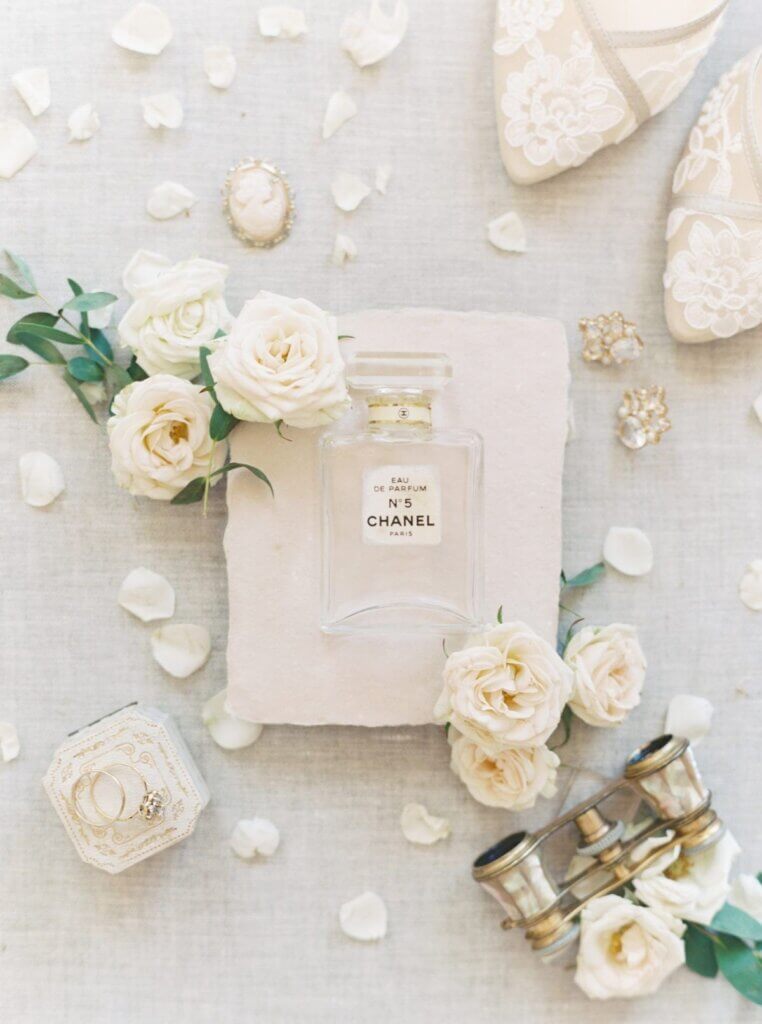 flatlay faire part mariage