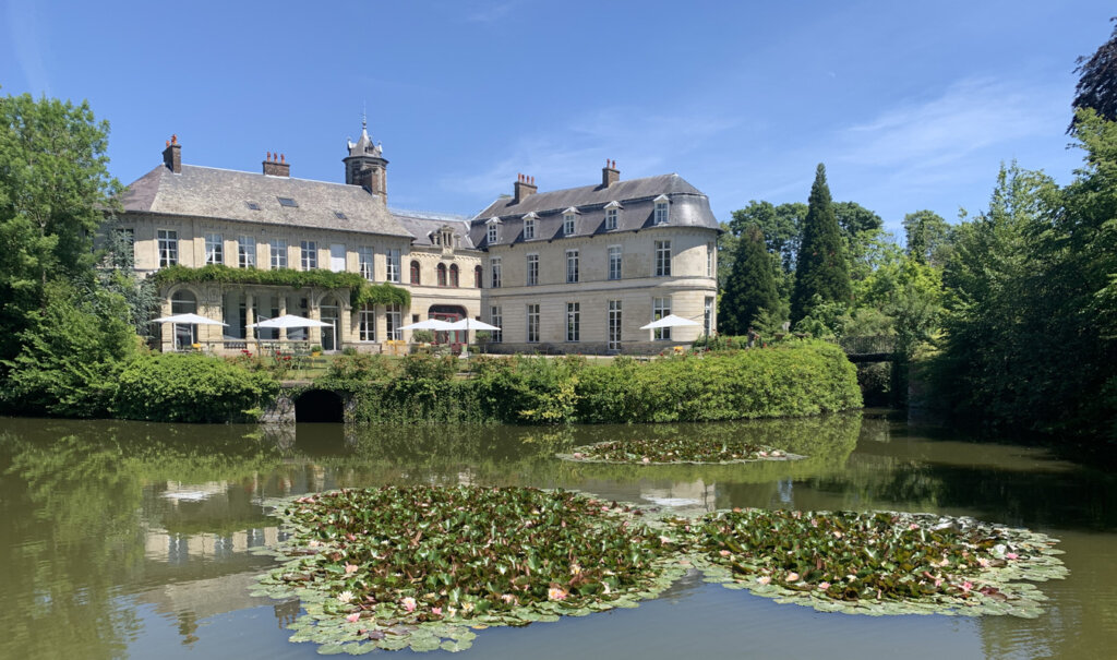 château d'Aubry du Hainaut